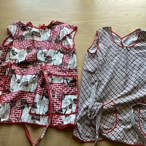 Vtg Set of 2 Aprons  Ties in Back  Pockets  Red Black White & Pink Gray White
